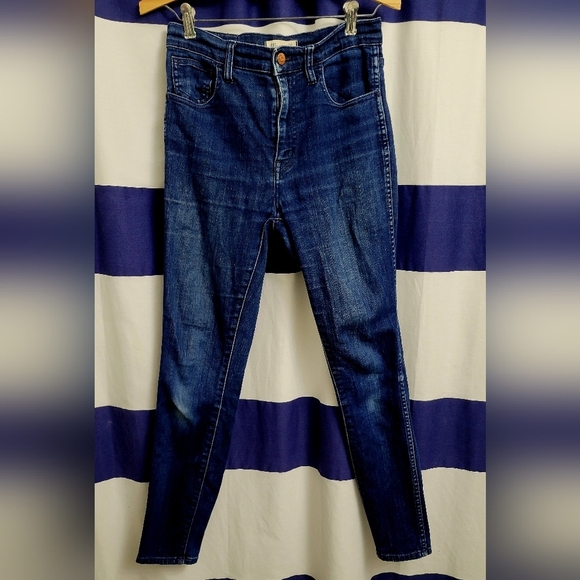 Madewell Denim - Madewell Classic Blue Denim Jeans – Timeless Fit, Premium Quality Denim